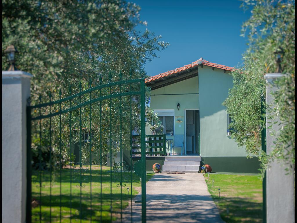 Villa Elia 斯卡拉索提罗斯 外观 照片